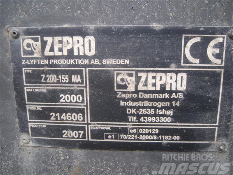  - - -  Zepro Z lift Rampas