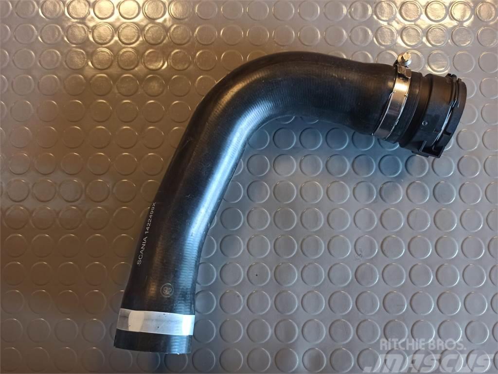 Scania COOLING PIPE 1422499 Outros componentes