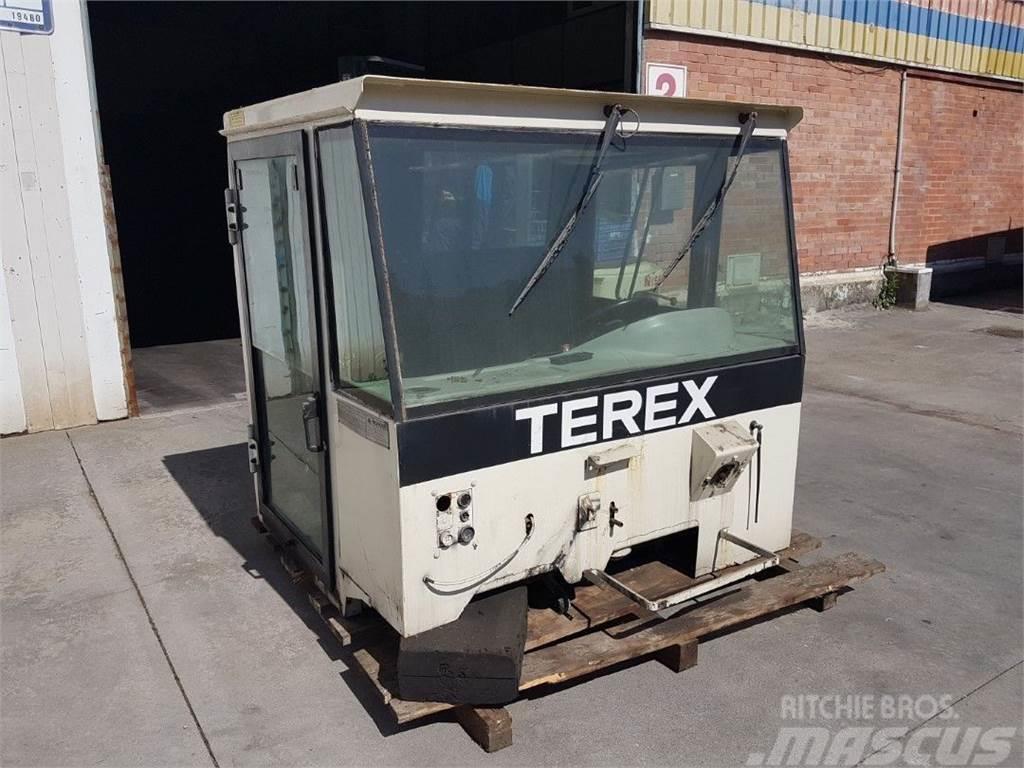 Terex TR60 Outros