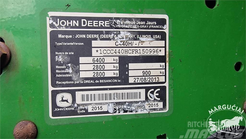 John Deere C 440 R Enfardadeira de rolos