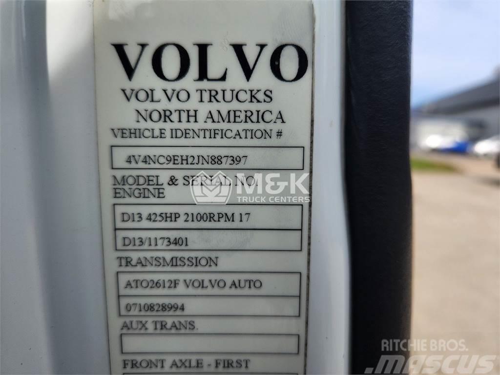 Volvo VNL64T670 Tractores (camiões)