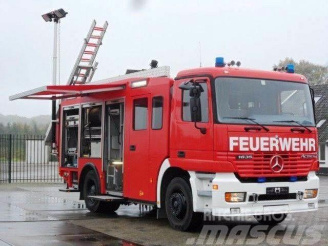 Mercedes-Benz ACTROS 1835 Feuerwehr 2080 L Fire Unit !! Outros Camiões
