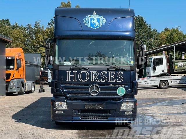 Mercedes-Benz Actros 1836 Pferdetransporter+Wohnabteil 6.Pferd Camiões de transporte de animais