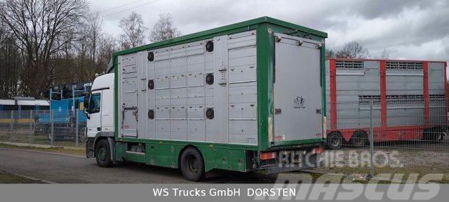 Mercedes-Benz Actros 1844 Finkl Doppelstock Hubdach Camiões de transporte de animais