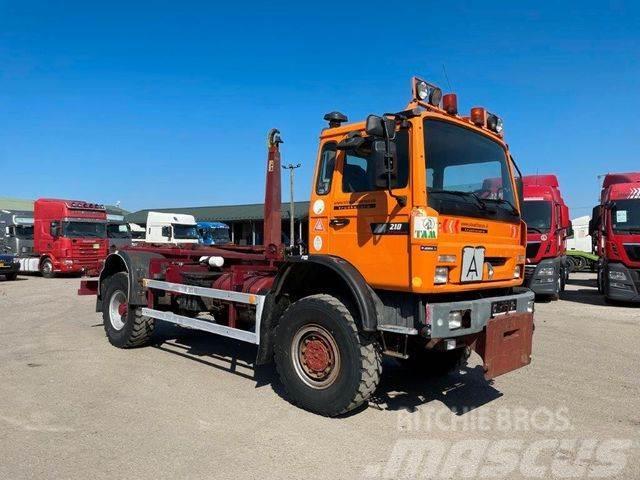 Renault MIDLINER M210.14 4X4 for containers vin 943 Camiões Ampliroll
