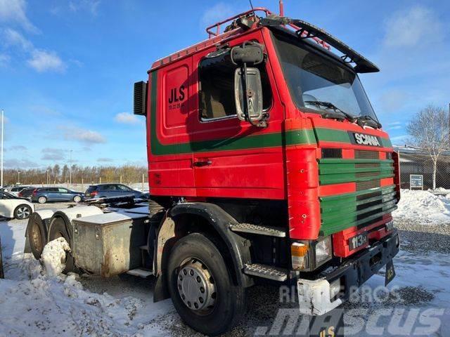 Scania 113 H / 6x2 / / Blatt-Blatt Tractores (camiões)