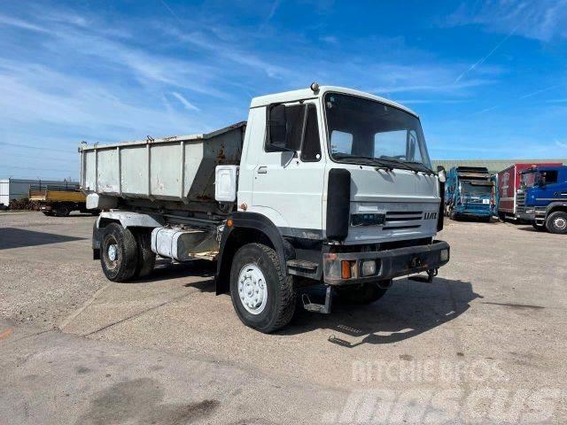Skoda LIAZ 706 MTS 24 NK for containers 4x2 vin 039 Camiões Ampliroll