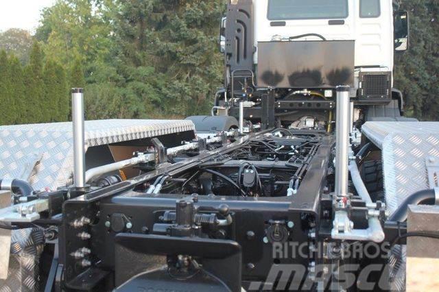 Volvo FMX 460 8x4 / WECHSELSYSTEM KIPPER+MISCHER Camiões de betão