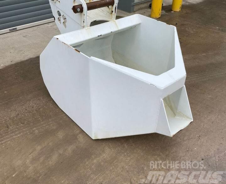 MB Crusher Conquip Concreate Bucket Baldes