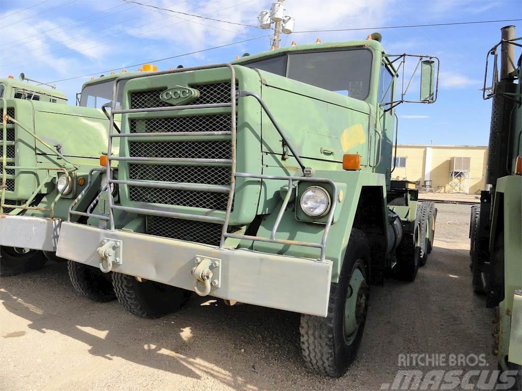 AM General M920 Tractores (camiões)