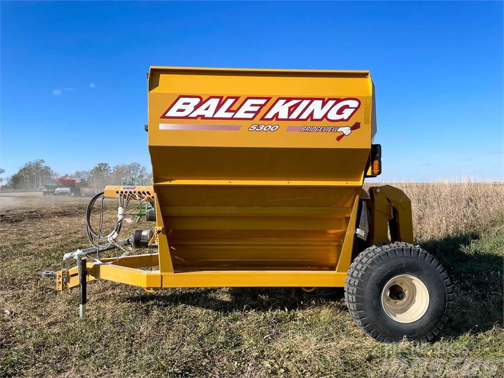 Bale King 5300 Cortadores, moinhos e desenroladores de fardos