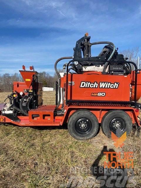 Ditch Witch MR90 Bombas para rega