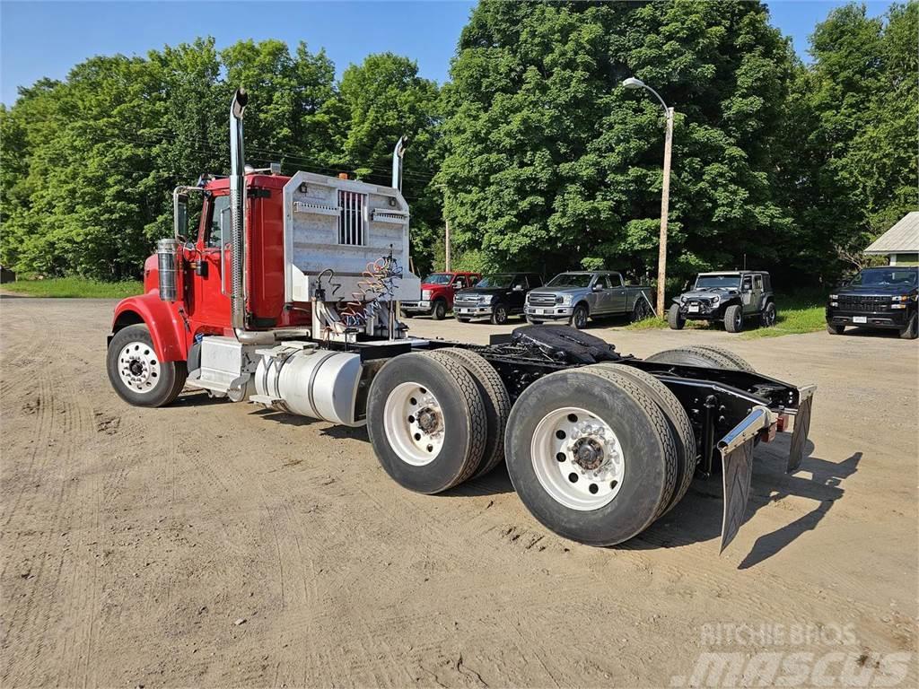 International 9900 Tractores (camiões)