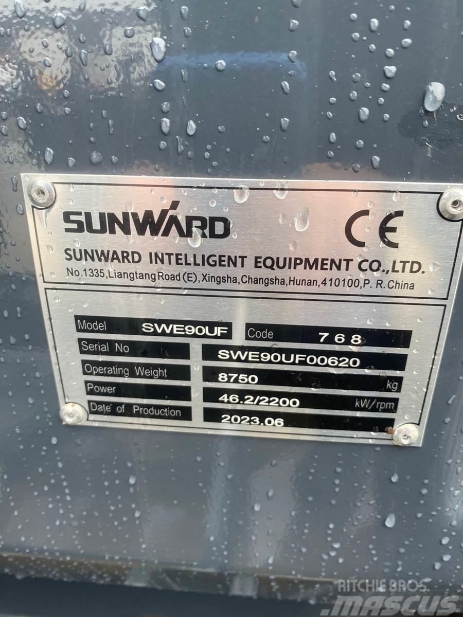 Sunward SWE90UF Mini Escavadoras <7t