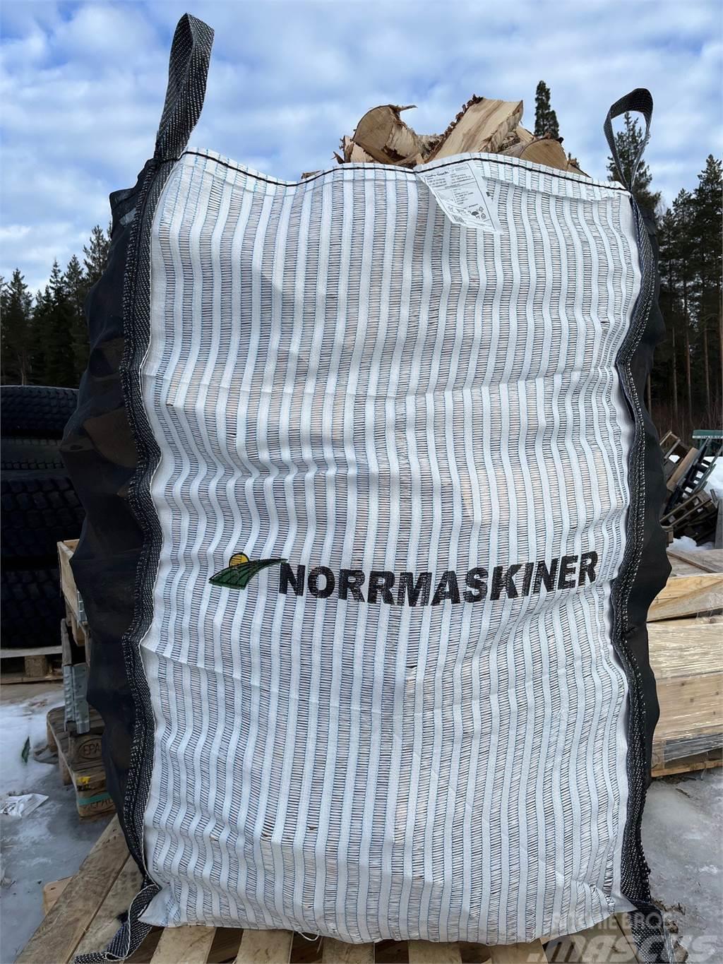  Vedsäckar Norrmaskiner 1,5m3 Cortadores de madeira