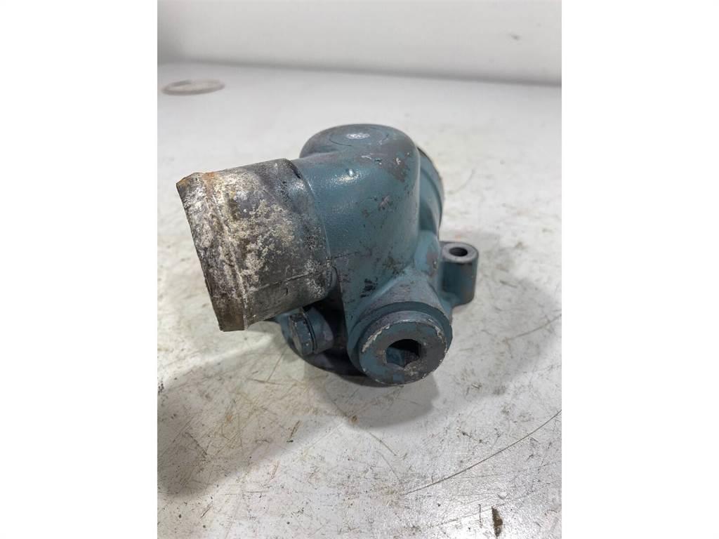 Deutz spare part - cooling system - thermostat housing Outros componentes