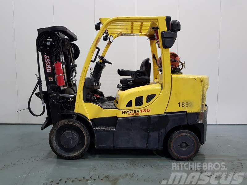 Hyster S6.00FT Empilhadores a gás