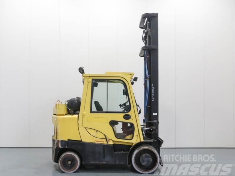 Hyster S7.00FT Empilhadores a gás