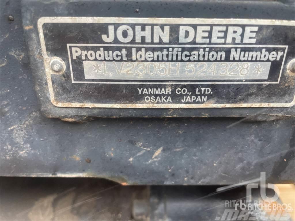 John Deere 2305 Tractores compactos
