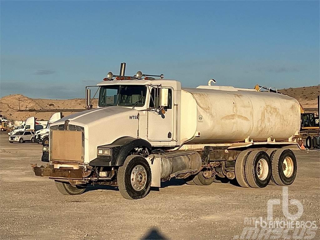Kenworth 4000 gal 6x4 Auto-tanques