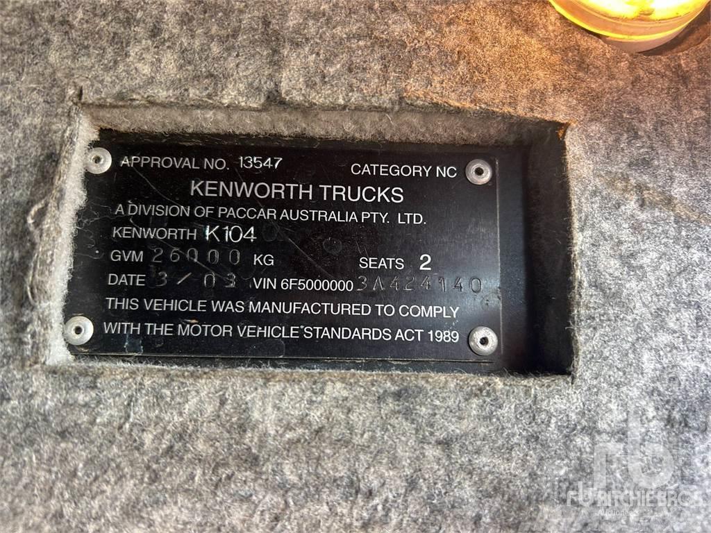 Kenworth K104 AERODYNE Tractores (camiões)