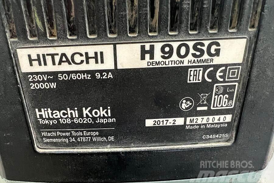 Hitachi H 90 SG (32 kg) Outros