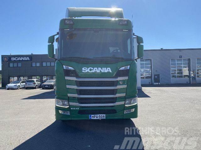 Scania R540B8x4*4NB, Korko 1,99% Camiões de chassis e cabine