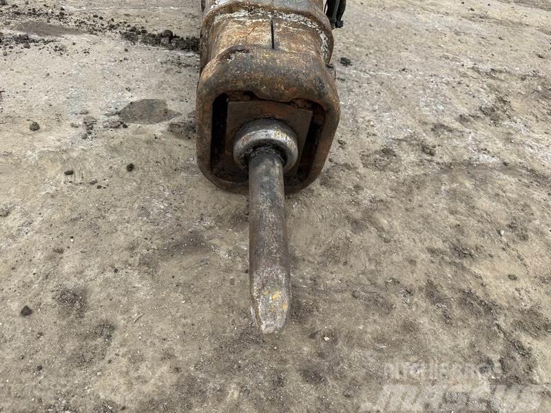 Rammer Hydraulic Breaker (3-6 Ton Excavator) Martelos Hidráulicos