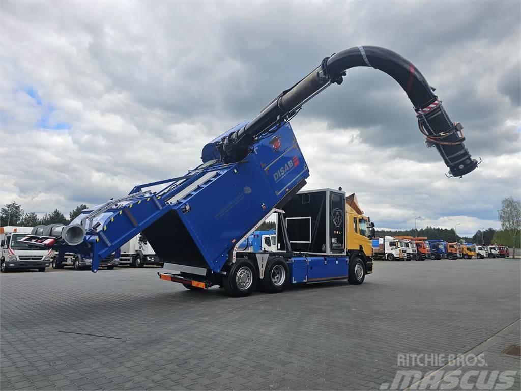 Scania DISAB ENVAC Saugbagger vacuum cleaner excavator su Camiões Municipais / Uso Geral