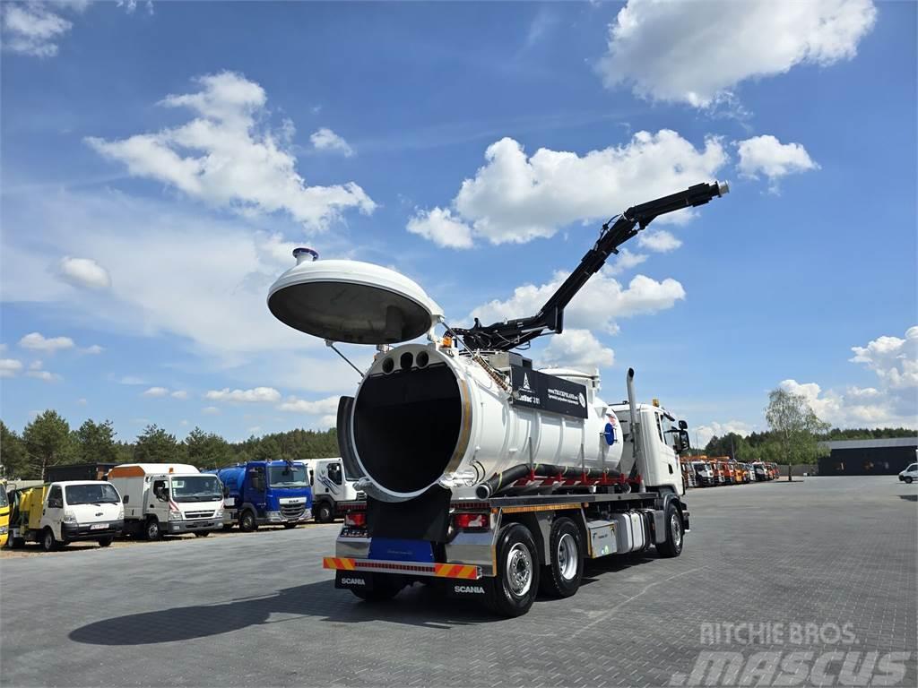 Scania Saugbagger Larsen FlexVac 311 Vacuum suction loade Camiões Municipais / Uso Geral