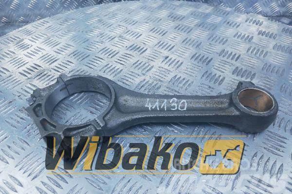 Mercedes-Benz Connecting rod for engine Mercedes OM421A 42202 Dozers - Tratores rastos
